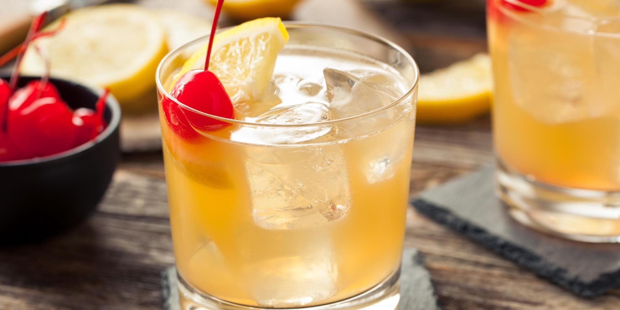 whiskey-sour-cocktail